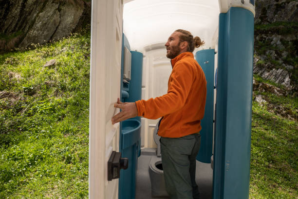 Best Luxury portable toilet rental  in Charlestown, IN